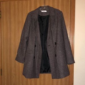women’s patterned coat